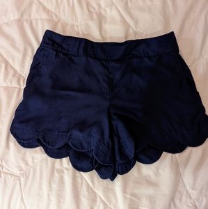 Navy Scalloped Lilly Pulitzer Shorts size L
